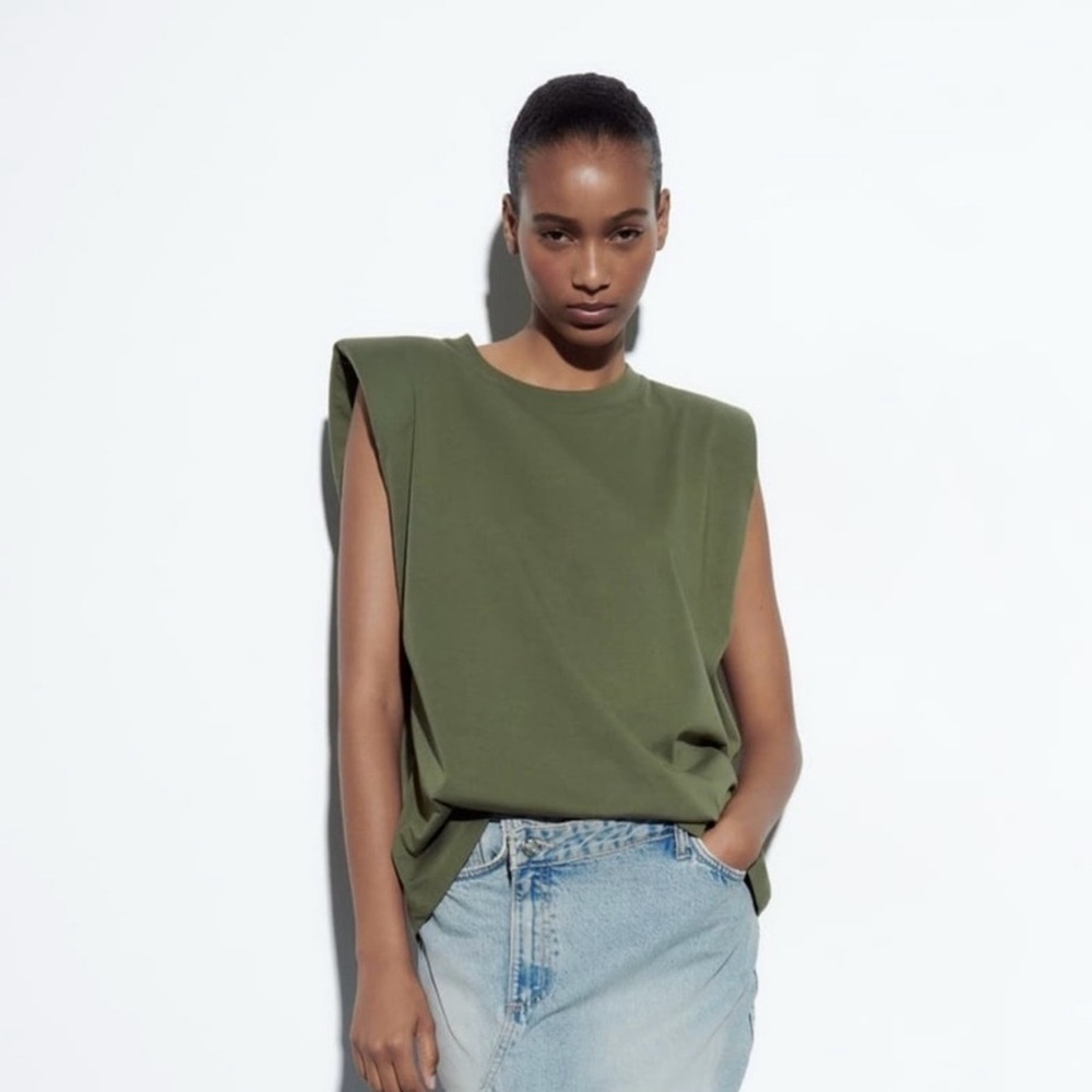 Green Shoulder Pads Muscle Tee Size Small